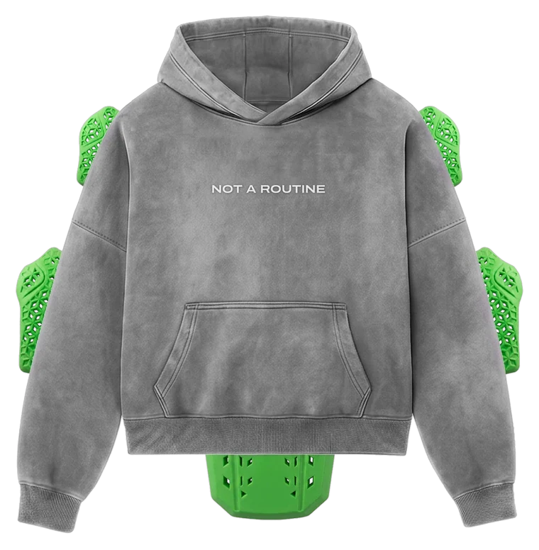 Sudadera con protecciones "NOT A ROUTINE" Gris washed